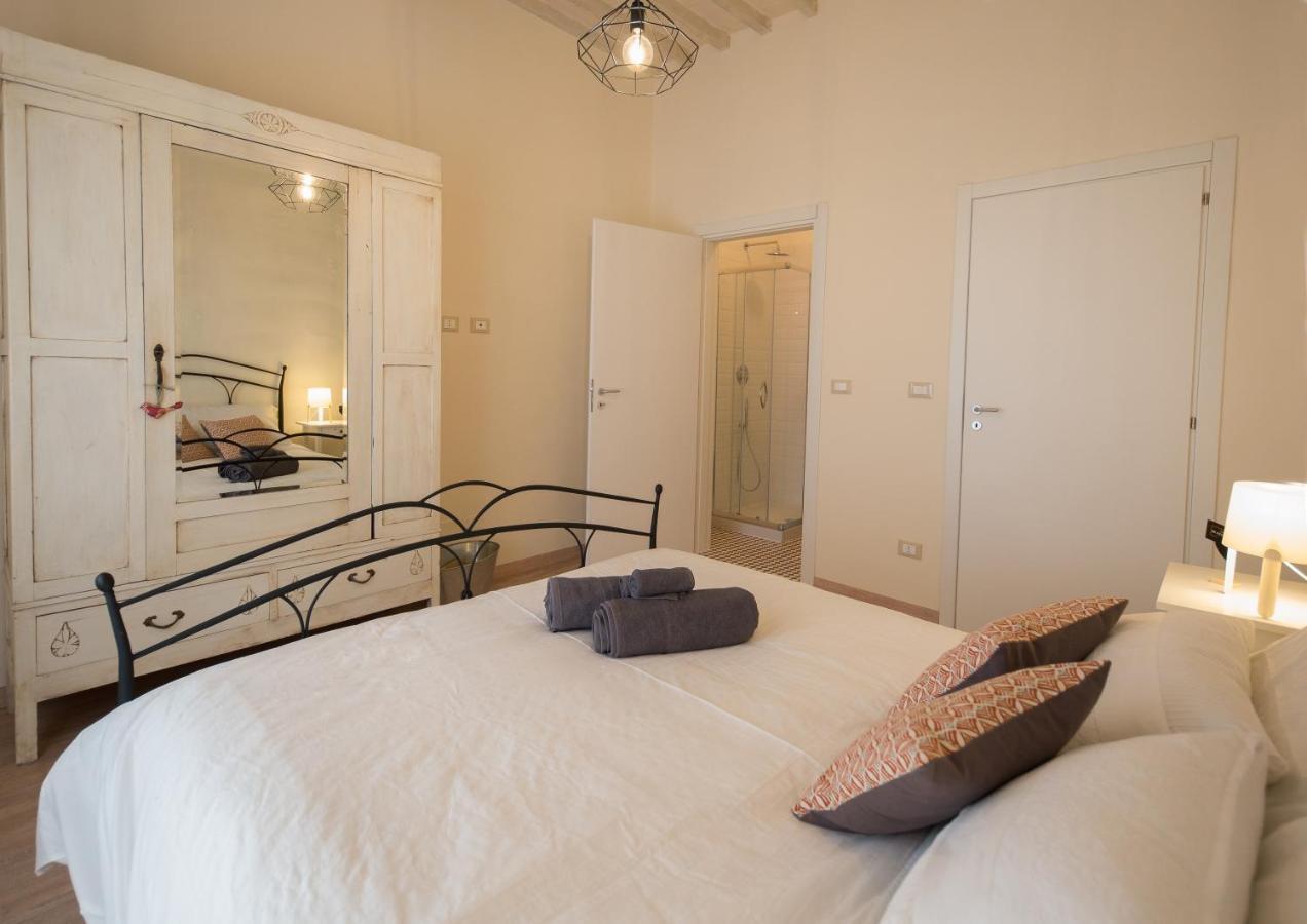 B&B In Acquaviva Livorno Eksteriør bilde